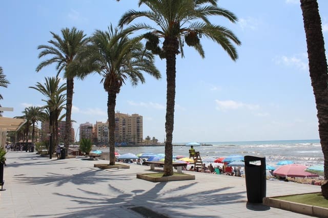 3 soveværelse Lejlighed til salg i Playa del Cura, Torrevieja - € 179.500 (Ref: 10019649)