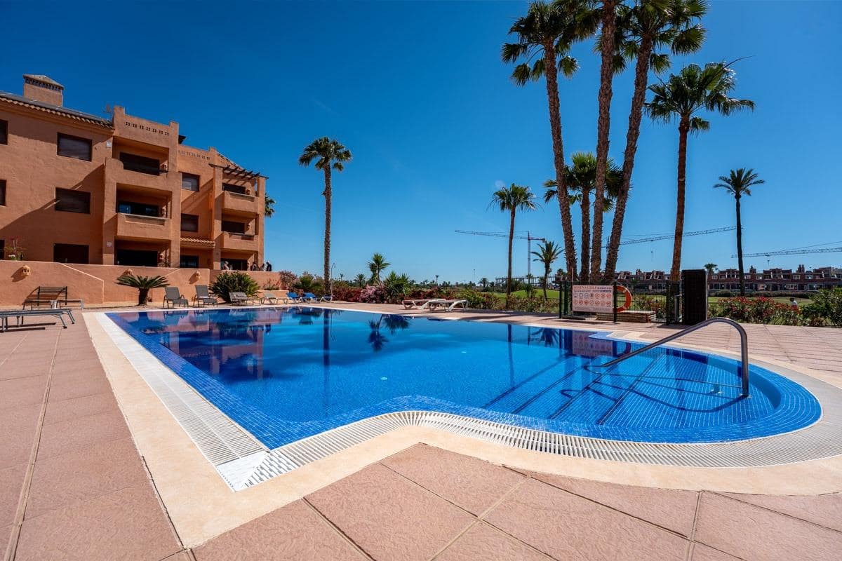 2 soverom Leilighet til salgs i Los Alcazares - € 209 900 (Ref: 10019652)