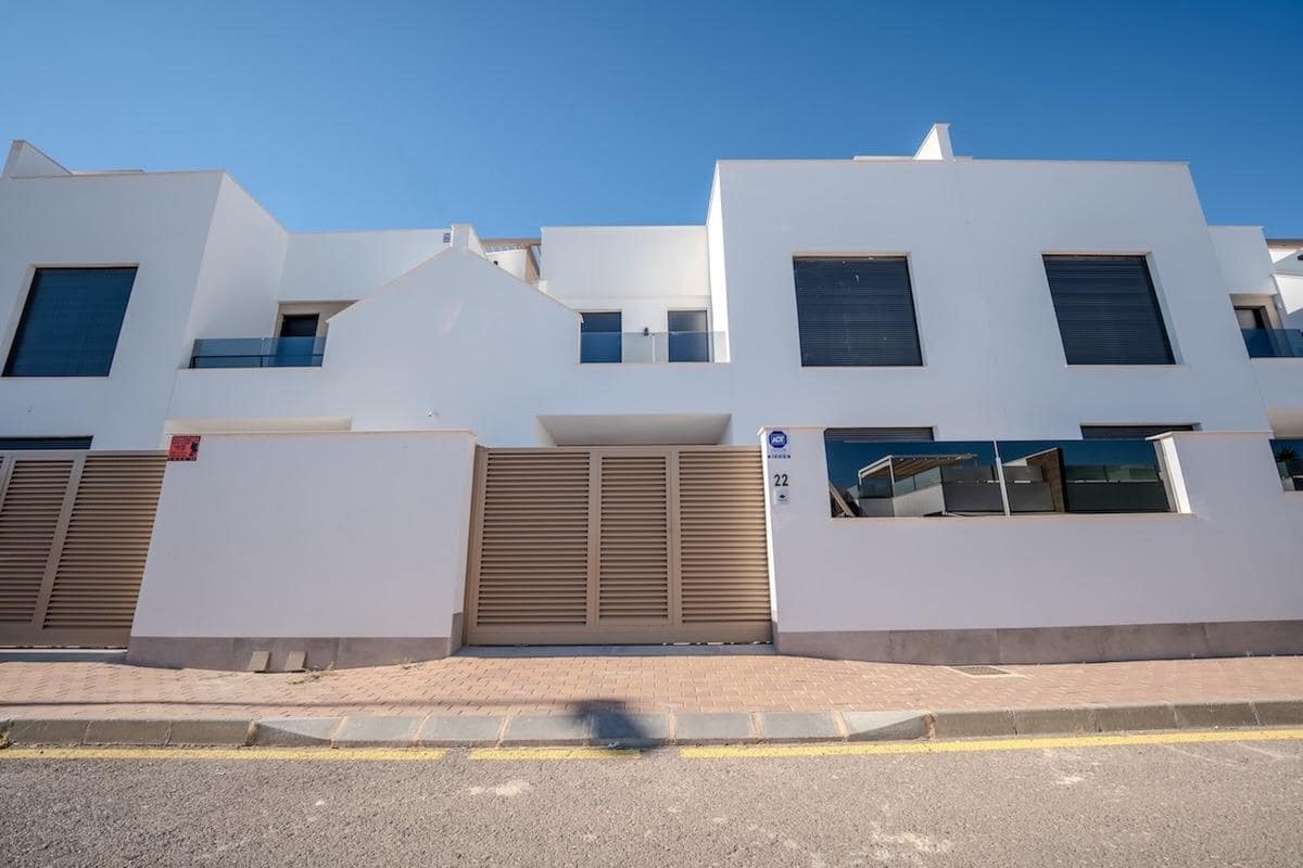 3 sovrum Lägenhet till salu i San Pedro del Pinatar - 365 000 € (Ref: 10019653)