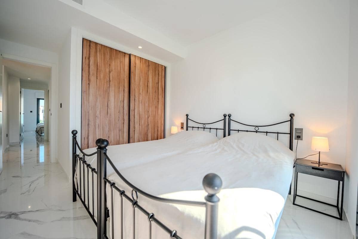 3 chambre Appartement à vendre à El Raso - 309 000 € (Ref: 10019654)