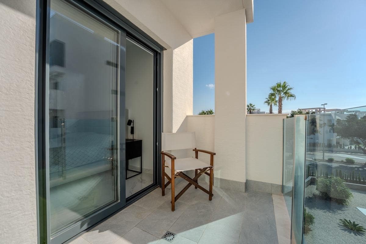 3 chambre Appartement à vendre à El Raso - 309 000 € (Ref: 10019654)