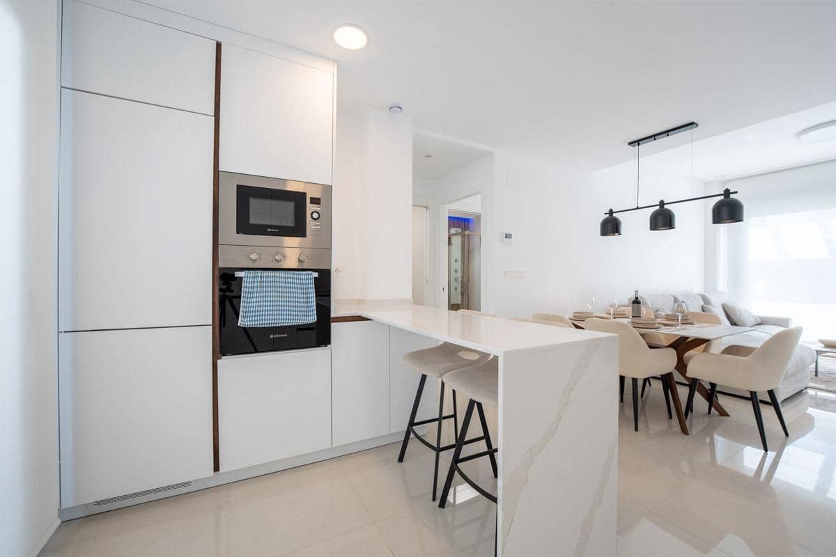 2 chambre Penthouse à vendre à Torrevieja - 345 000 € (Ref: 10024864)