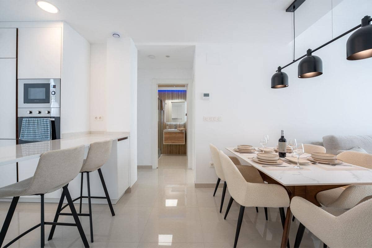 2 chambre Penthouse à vendre à Torrevieja - 345 000 € (Ref: 10024864)