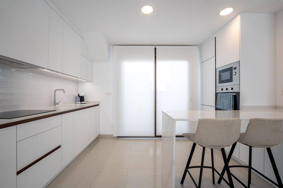 2 chambre Penthouse à vendre à Torrevieja - 345 000 € (Ref: 10024864)