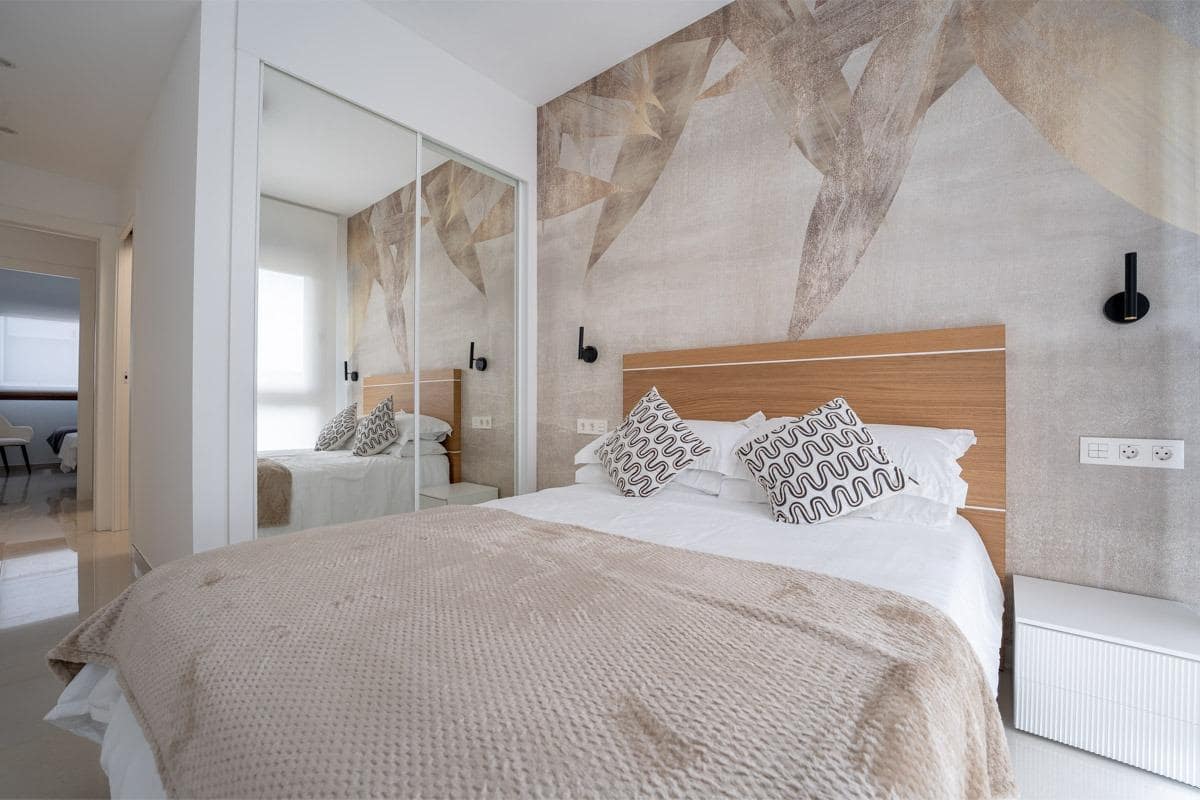 2 chambre Penthouse à vendre à Torrevieja - 345 000 € (Ref: 10024864)