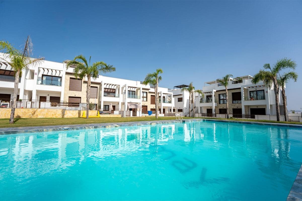 2 chambre Penthouse à vendre à Torrevieja - 345 000 € (Ref: 10024864)