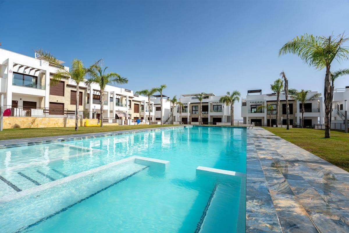 2 chambre Penthouse à vendre à Torrevieja - 345 000 € (Ref: 10024864)