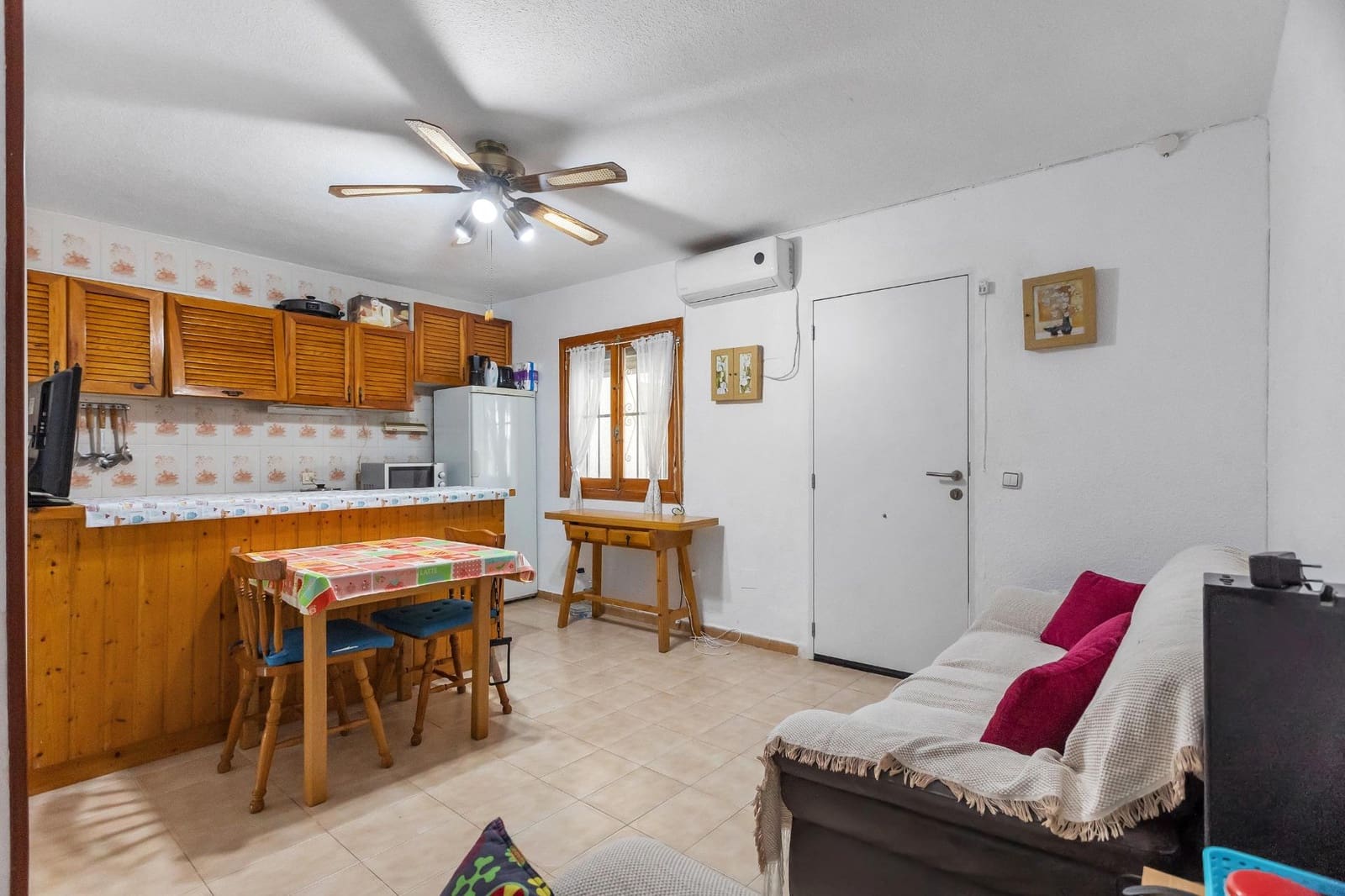 2 bedroom Bungalow for sale in Torrevieja - € 154,500 (Ref: 10024869)