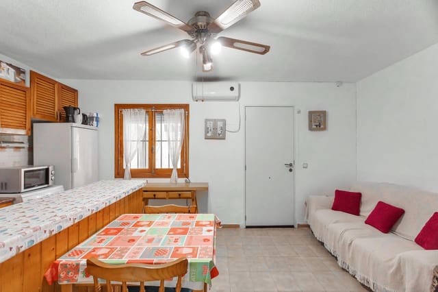 2 bedroom Bungalow for sale in Playa de los Náufragos, Torrevieja - € 154,500 (Ref: 10024869)