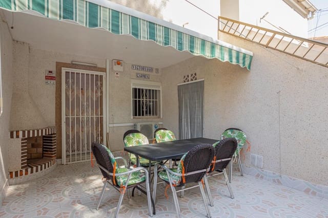 2 bedroom Bungalow for sale in Playa de los Náufragos, Torrevieja - € 154,500 (Ref: 10024869)