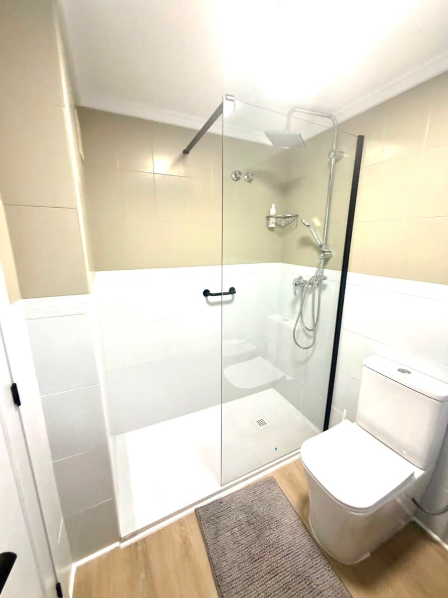 1 sovrum Lägenhet till salu i Torrevieja - 149 000 € (Ref: 10024870)