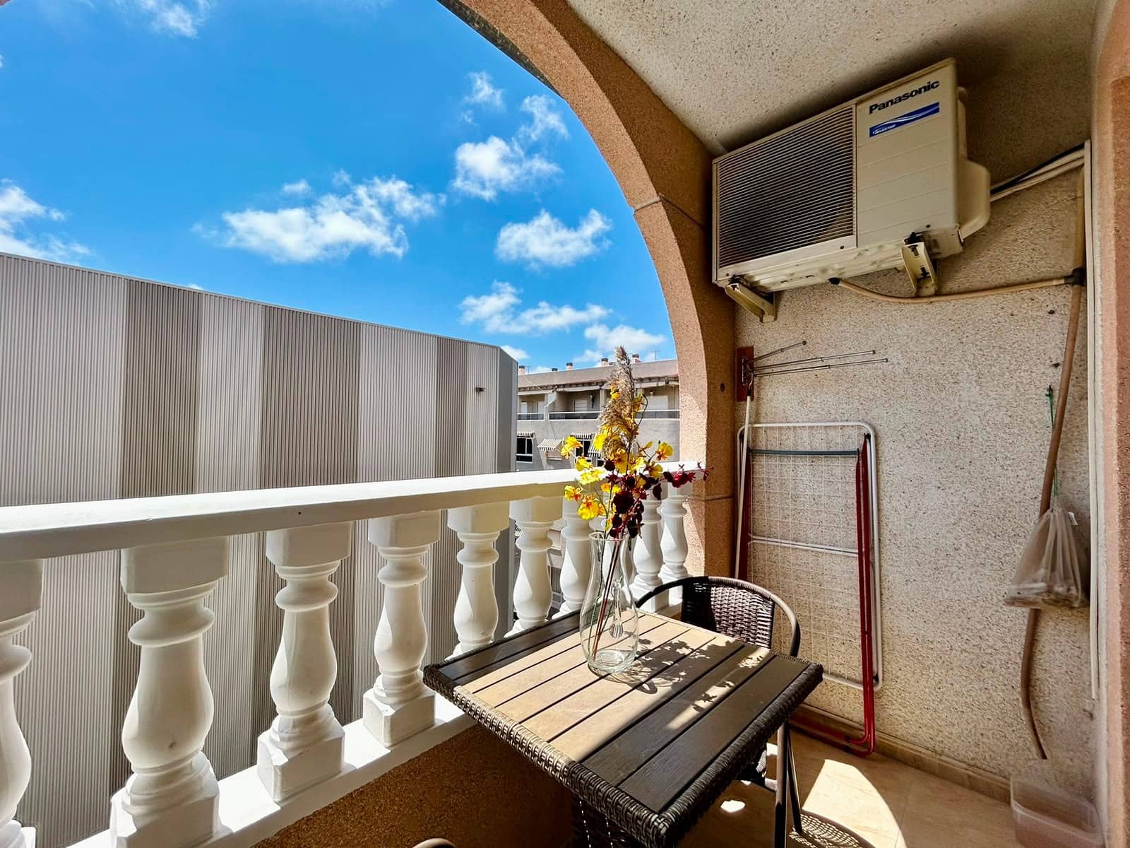 1 sovrum Lägenhet till salu i Torrevieja - 149 000 € (Ref: 10024870)