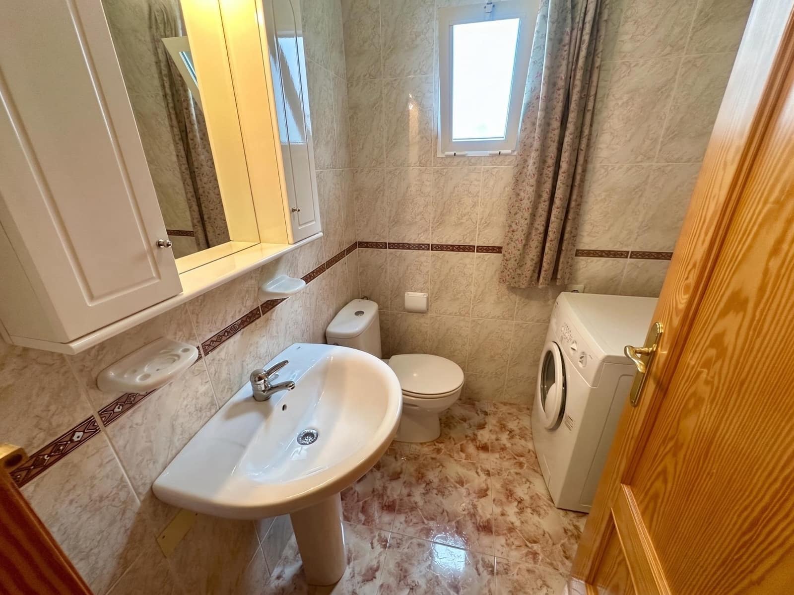 2 bedroom Apartment for sale in Torrevieja - € 190,900 (Ref: 10029653)