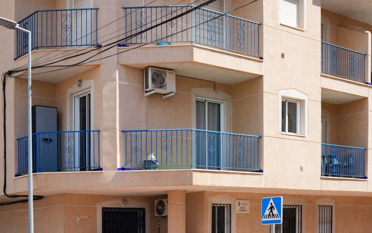 3 bedroom Apartment for sale in Torrevieja - € 234,900 (Ref: 10029657)