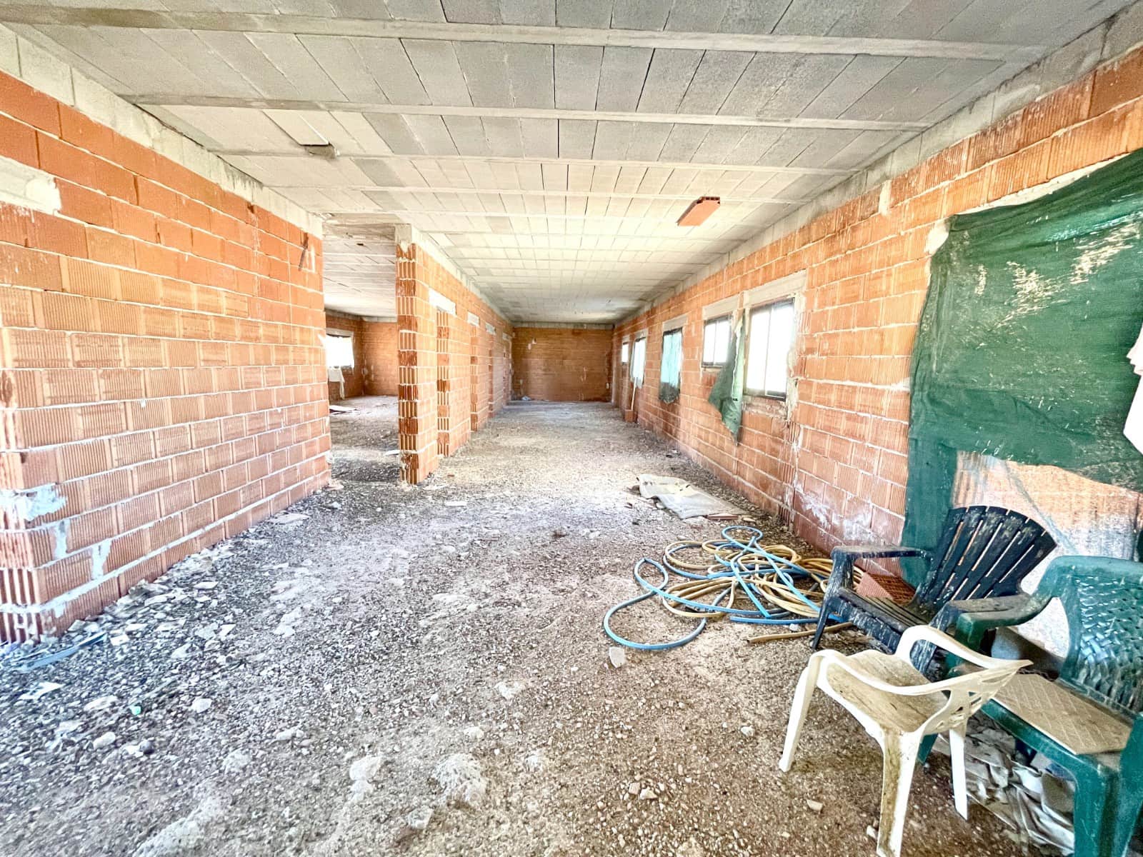 4 makuuhuone Huvila myytävänä paikassa Matola - 199 000 € (Ref: 10029660)