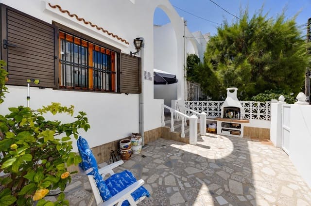 2 soverom Villa til salgs i Nueva Torrevieja, Torrevieja - € 189 900 (Ref: 10031136)