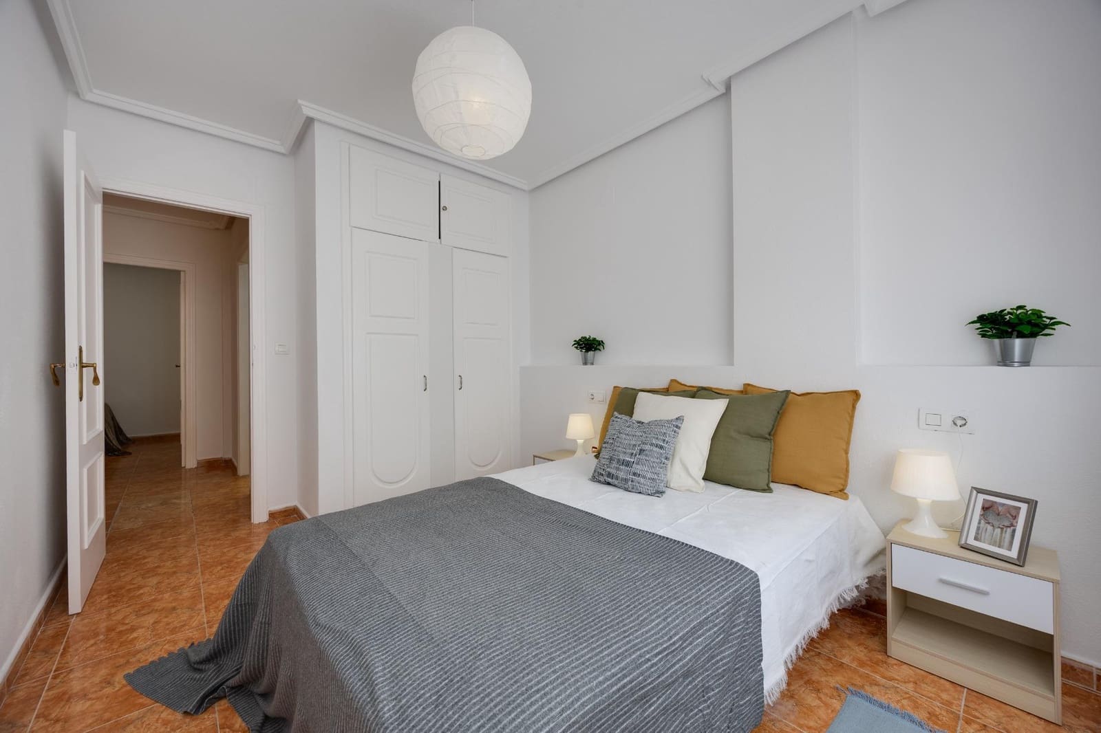 2 slaapkamer Appartement te koop in Torrevieja - € 139.900 (Ref: 10031137)