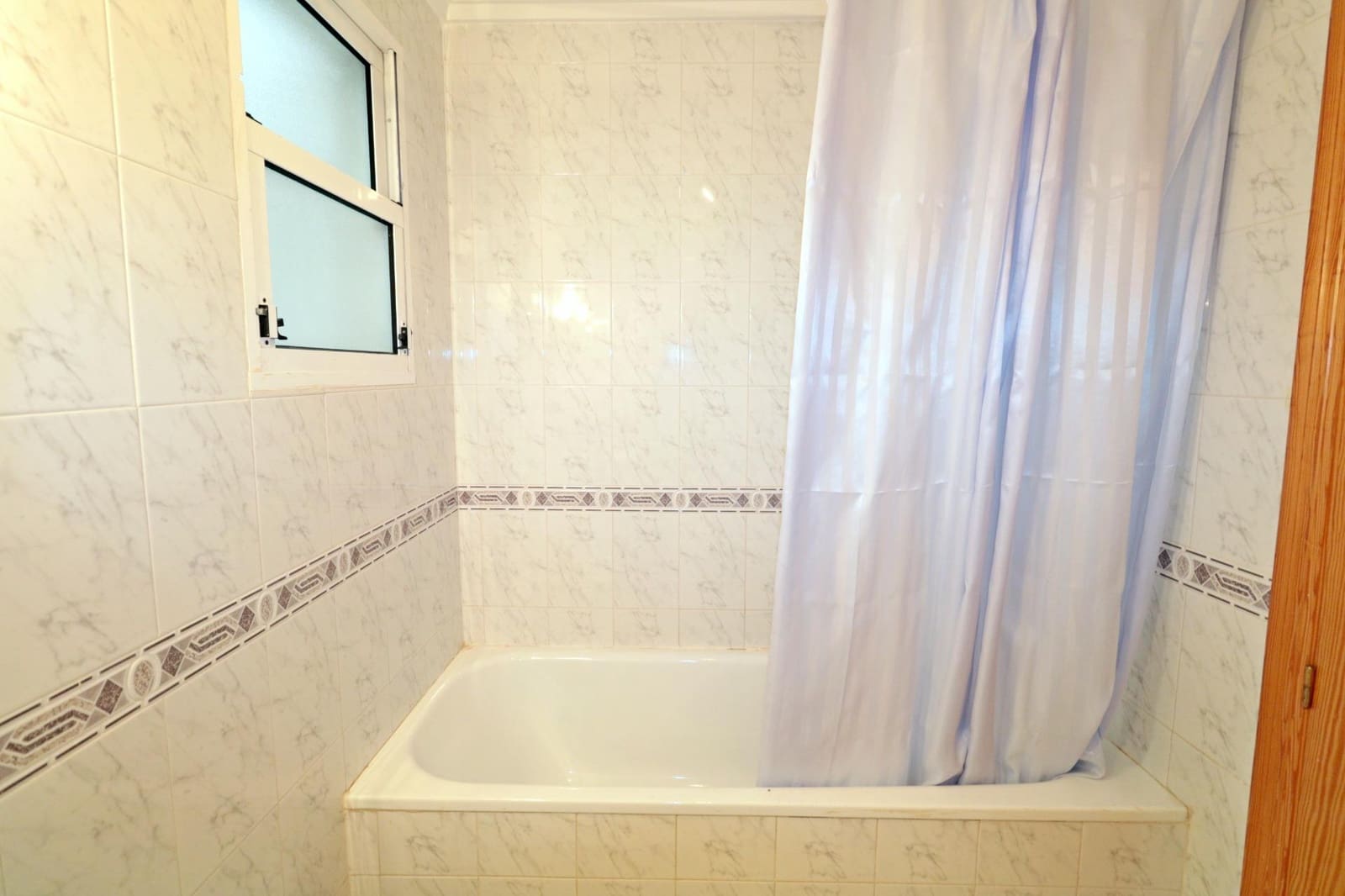 2 slaapkamer Appartement te koop in Torrevieja - € 154.500 (Ref: 10031138)