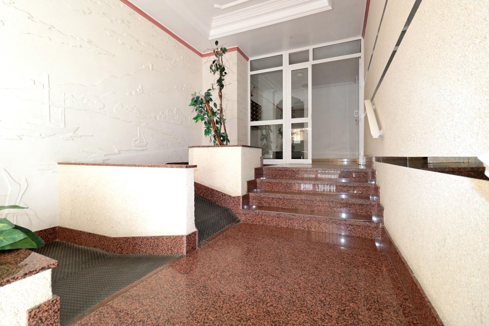 2 slaapkamer Appartement te koop in Torrevieja - € 154.500 (Ref: 10031138)