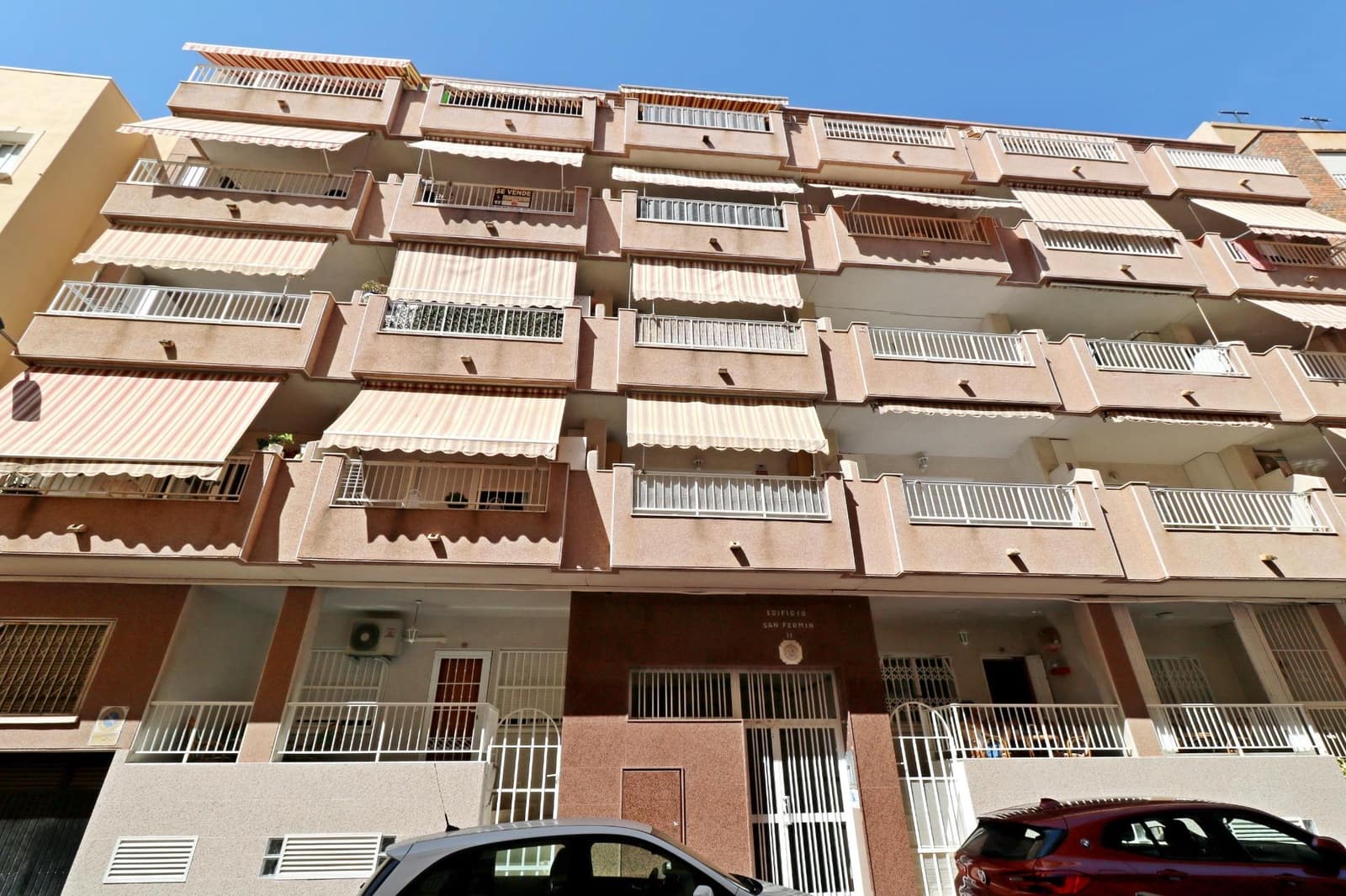 2 slaapkamer Appartement te koop in Torrevieja - € 154.500 (Ref: 10031138)
