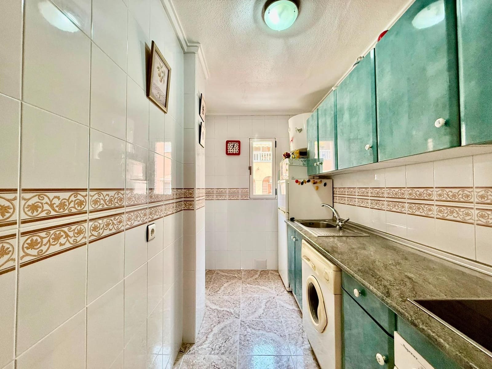 Apartamento de 2 habitaciones en Torrevieja en venta - 149.900 € (Ref: 10032549)