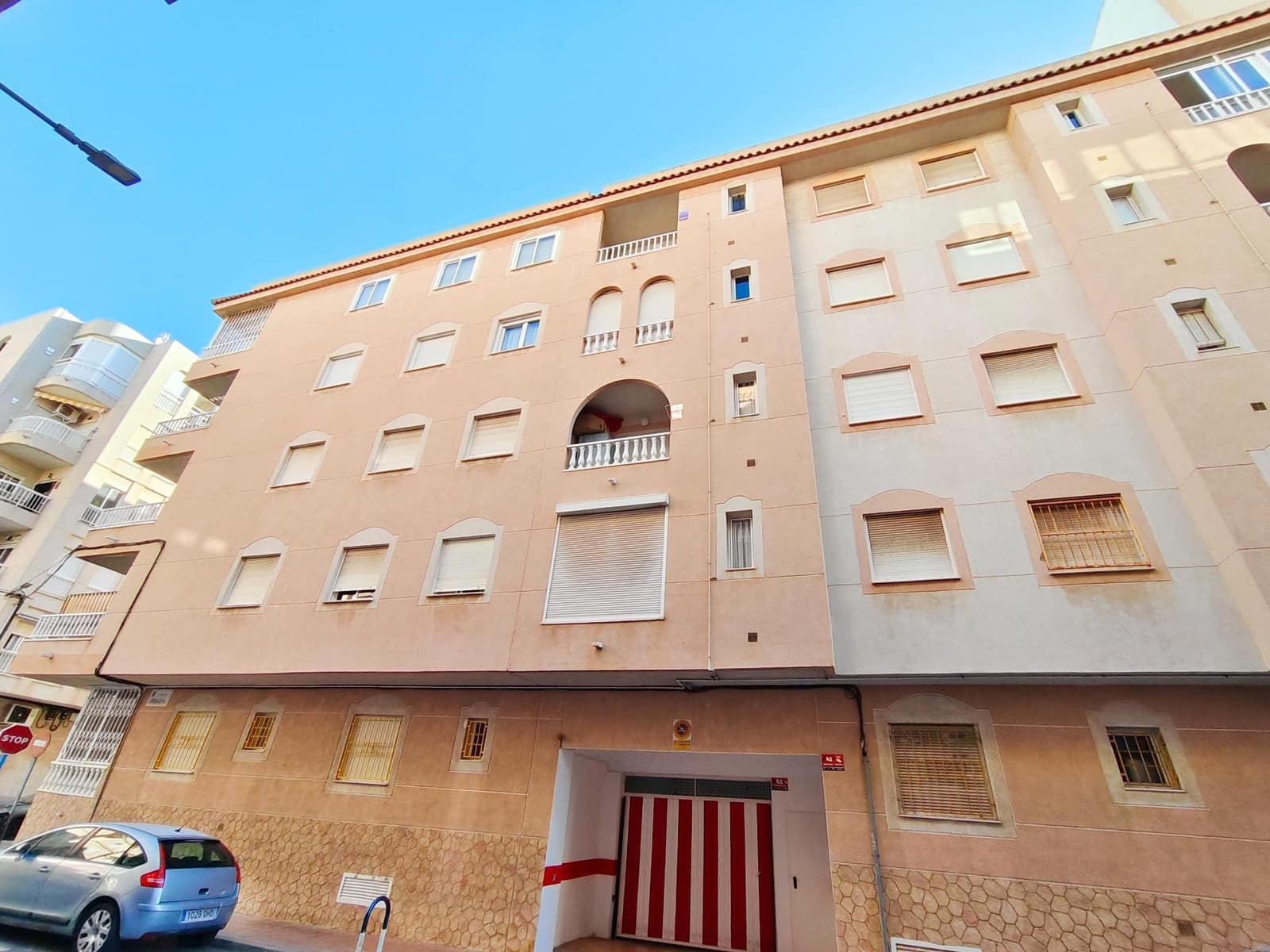 2 soverom Leilighet til salgs i Torrevieja med garasje - € 149 900 (Ref: 10032549)