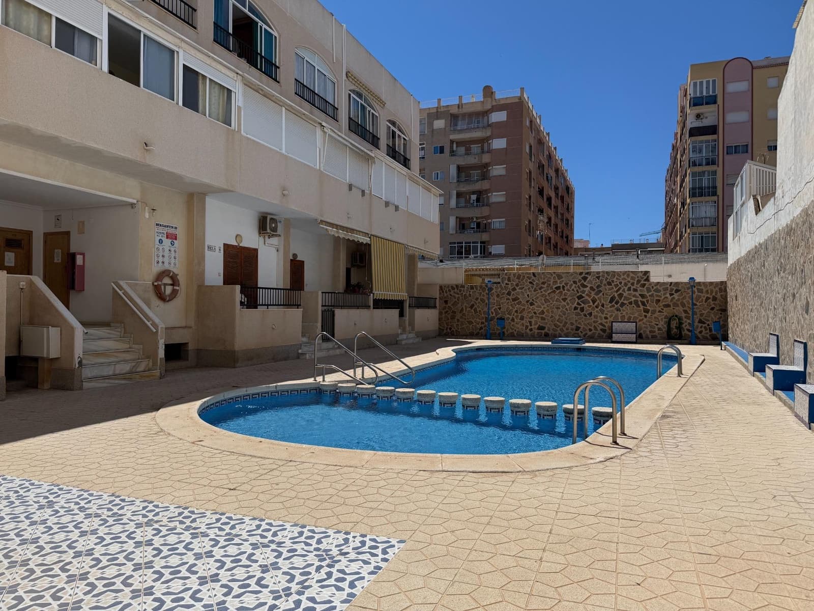 1 makuuhuone Huoneisto myytävänä paikassa Torrevieja - 170 000 € (Ref: 10032561)