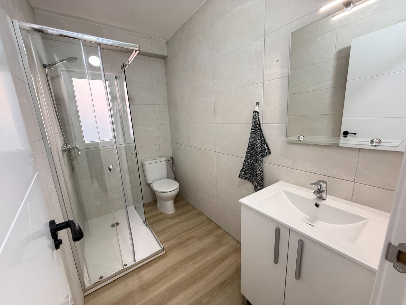 3 makuuhuone Huoneisto myytävänä paikassa Torrevieja - 130 000 € (Ref: 10032562)