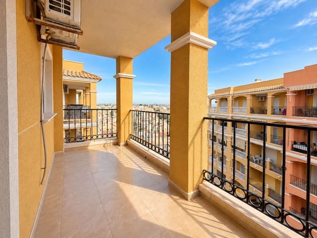 2 makuuhuone Kattohuoneisto myytävänä paikassa Torreblanca, Torrevieja - 199 000 € (Ref: 10032581)