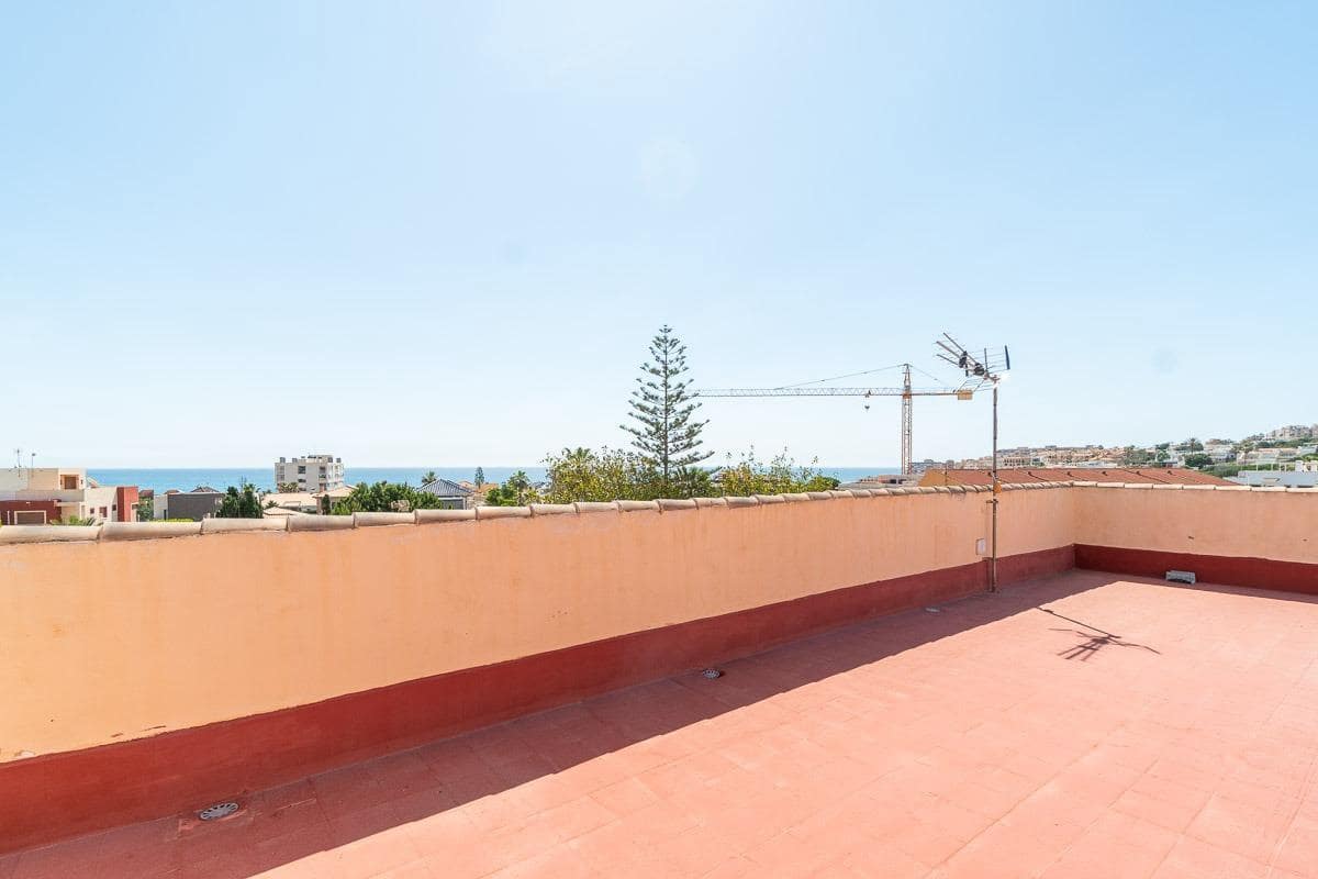 4 Zimmer Villa zu verkaufen in La Mata - 859.000 € (Ref: 10032597)
