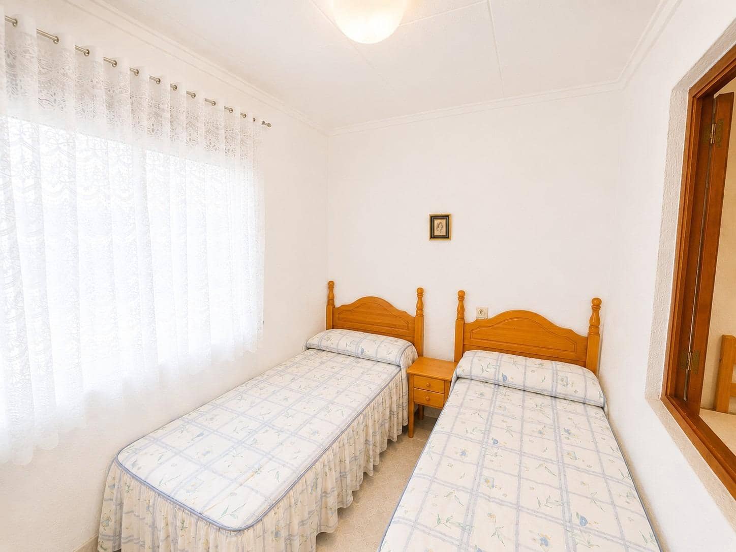 2 makuuhuone Bungalow myytävänä paikassa Torrevieja - 128 000 € (Ref: 10032602)
