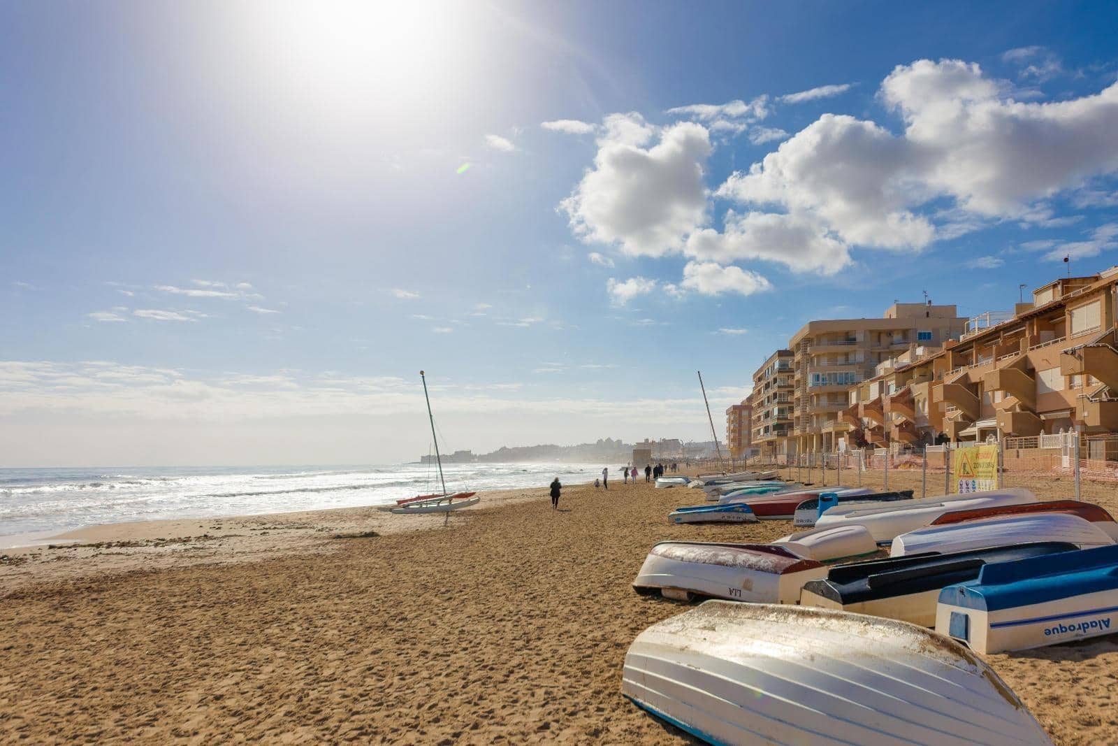 2 soveværelse Lejlighed til salg i Torrevieja - € 190.900 (Ref: 10032614)