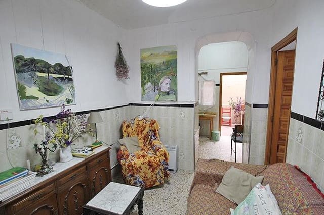 3 soverom Villa til salgs i Zona Pueblo, Guardamar del Segura - € 150 000 (Ref: 10032620)