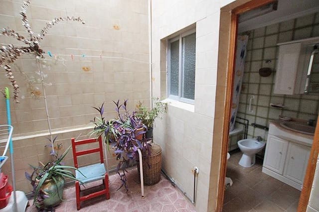 3 soverom Villa til salgs i Zona Pueblo, Guardamar del Segura - € 150 000 (Ref: 10032620)