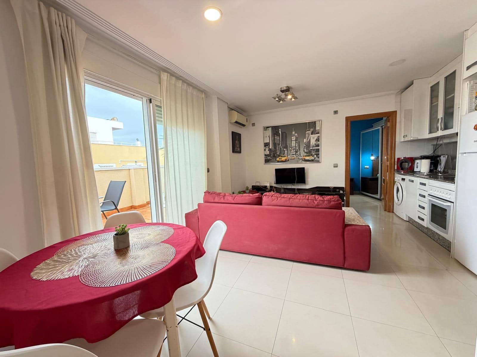 2 bedroom Penthouse for sale in Torrevieja - € 162,500 (Ref: 10032630)