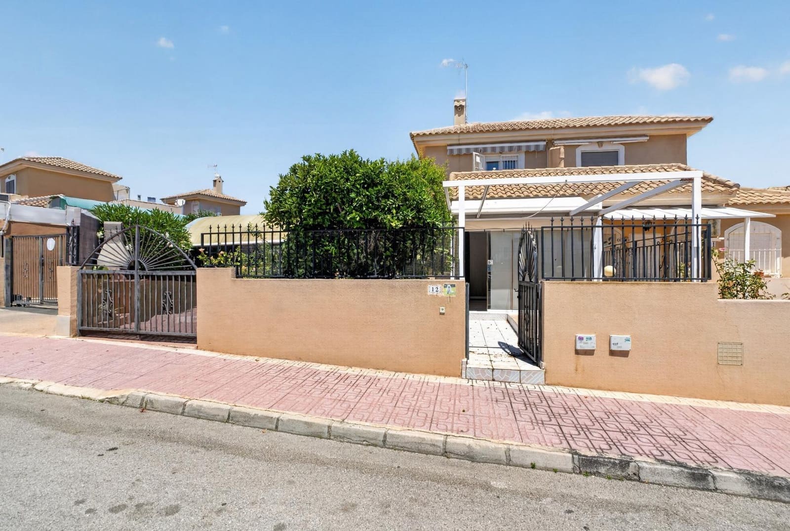 3 sovrum Hus till salu i Torrevieja - 255 000 € (Ref: 10032634)