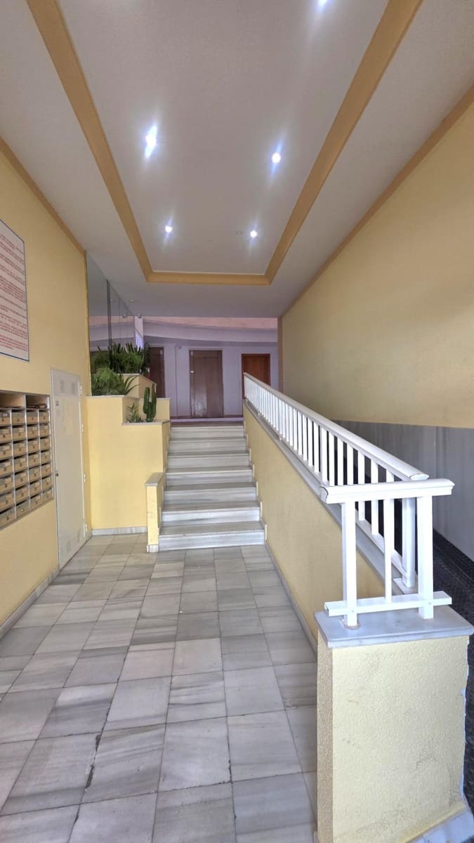 2 quarto Apartamento para venda em Torrevieja - 130 000 € (Ref: 10032654)