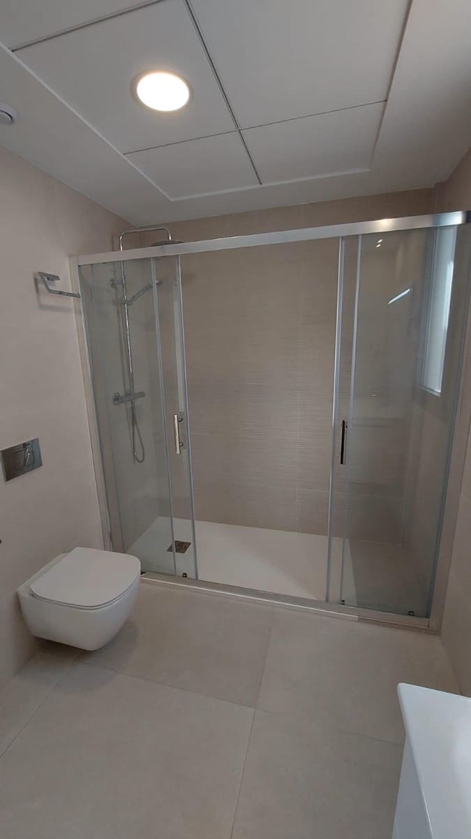 3 makuuhuone Huvila myytävänä paikassa Los Balcones - 650 000 € (Ref: 10032663)