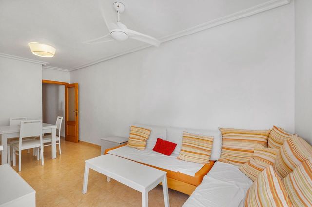 2 soveværelse Lejlighed til salg i Nueva Torrevieja, Torrevieja med swimmingpool garage - € 129.000 (Ref: 10032672)