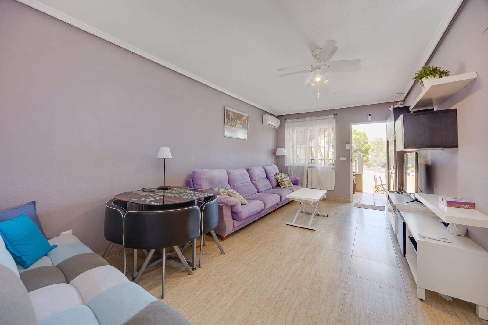 2 makuuhuone Bungalow myytävänä paikassa Orihuela Costa - 169 900 € (Ref: 10032679)