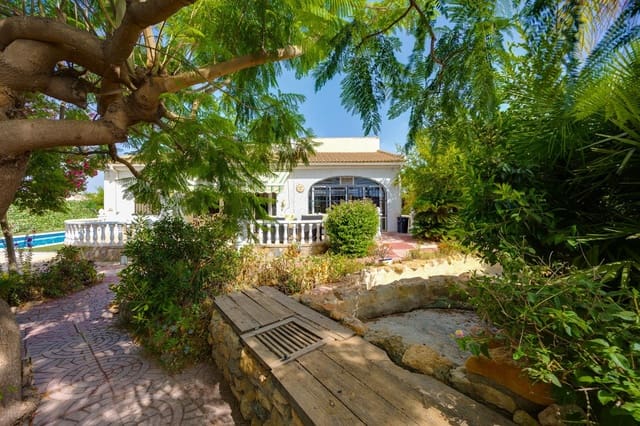 4 camera da letto Villa in vendita in El Chaparral, Torrevieja - 499.900 € (Rif: 10032681)