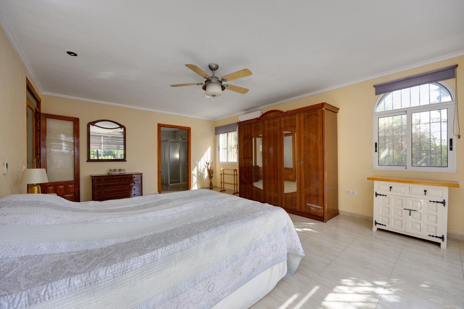4 camera da letto Villa in vendita in Torrevieja - 499.900 € (Rif: 10032681)