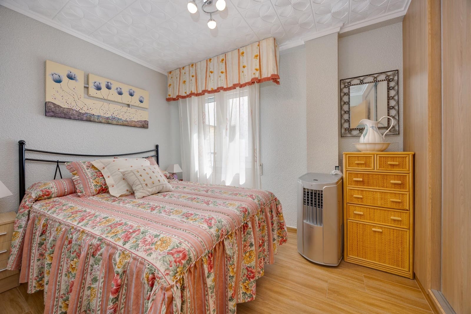 Apartamento de 3 habitaciones en Torrevieja en venta - 199.900 € (Ref: 10032683)