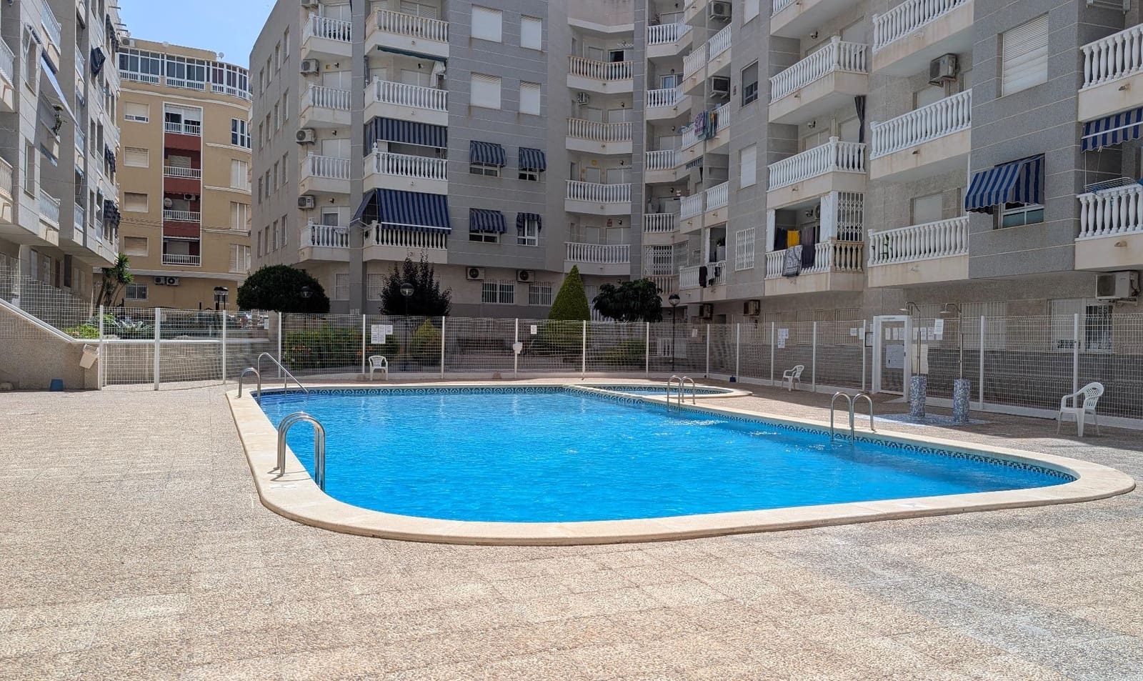 1 Zimmer Apartment zu verkaufen in Torrevieja - 113.900 € (Ref: 10032685)
