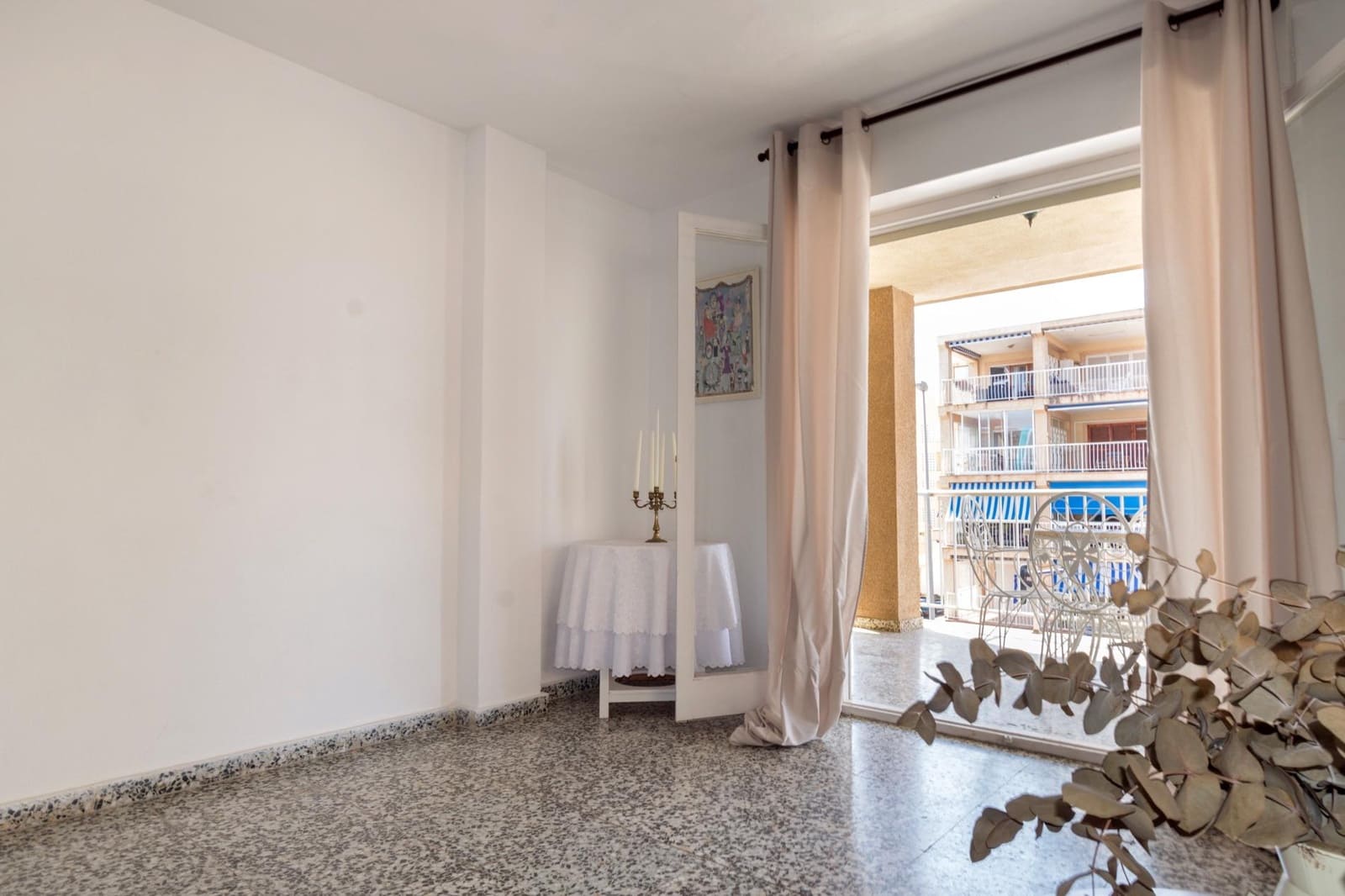 3 sypialnia Apartament na sprzedaż w Torrevieja - 250 000 € (Ref: 10032687)