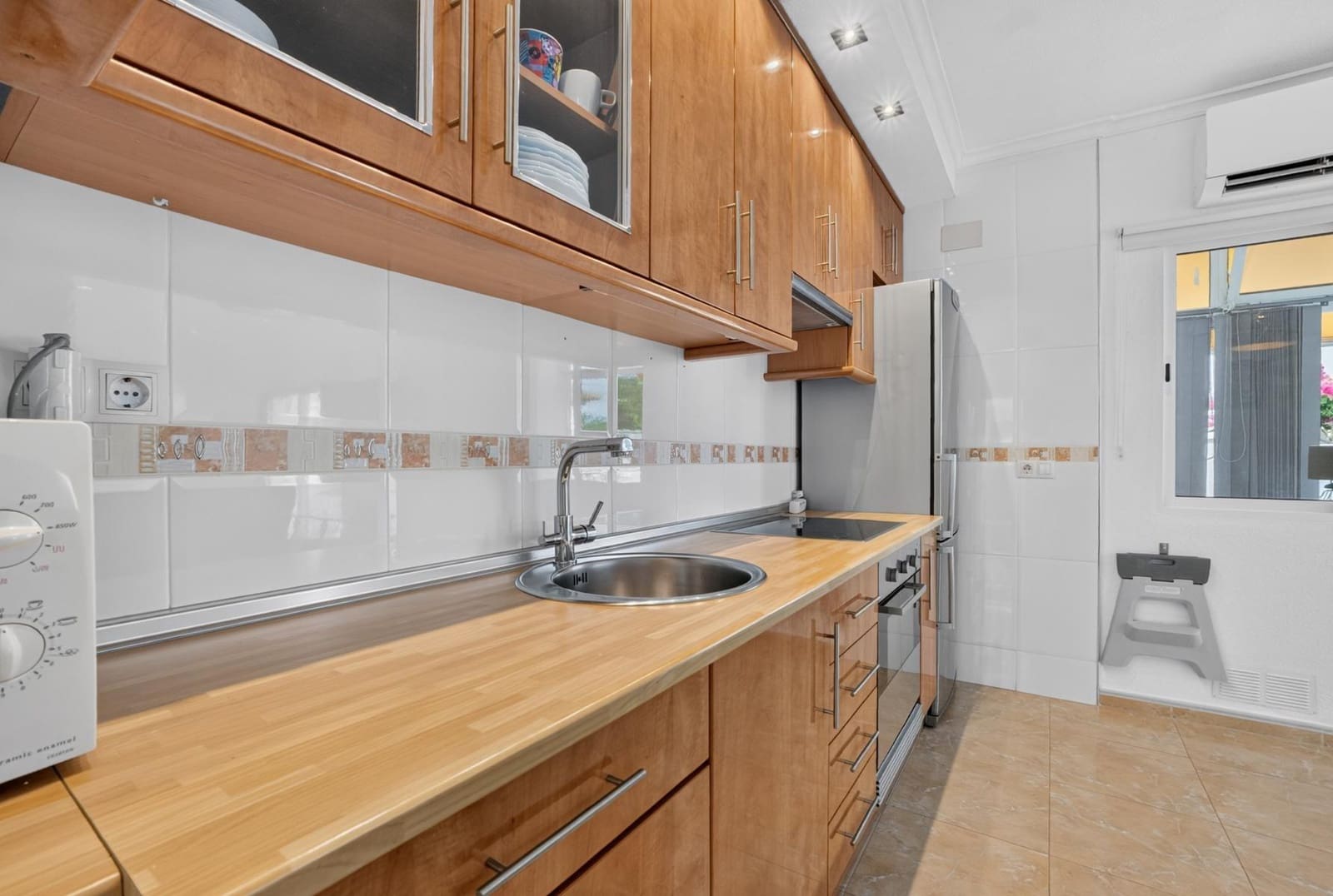 2 soverom Leilighet til salgs i Torrevieja - € 185 700 (Ref: 10032692)