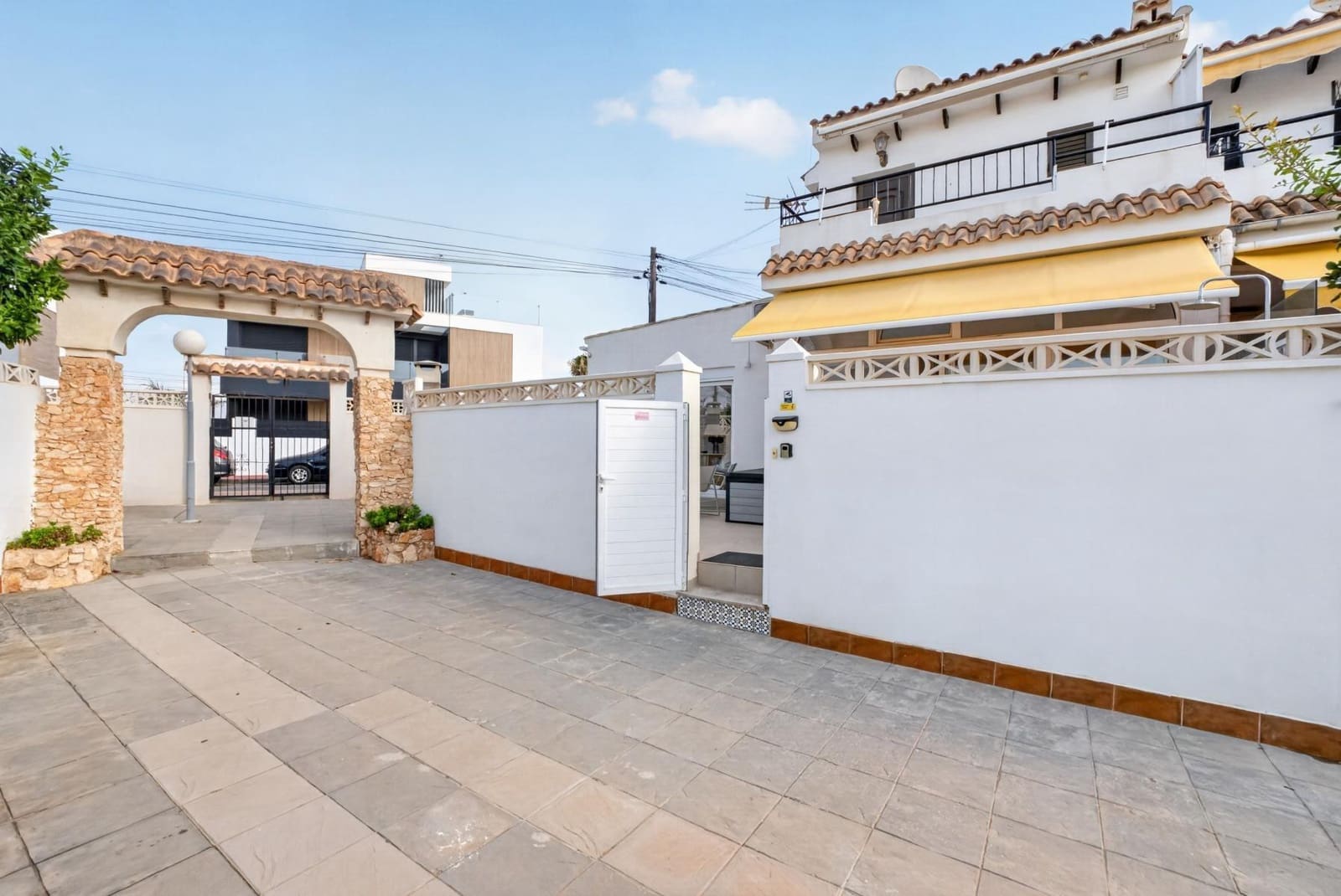 2 soverom Leilighet til salgs i Torrevieja - € 185 700 (Ref: 10032692)