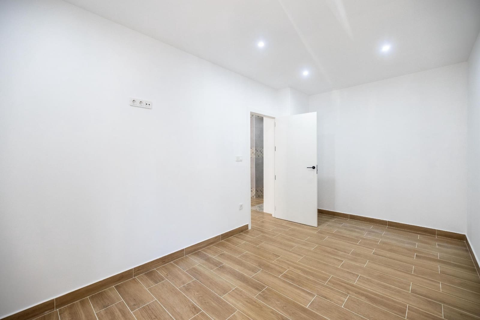 1 Zimmer Apartment zu verkaufen in Torrevieja - 117.500 € (Ref: 10032694)