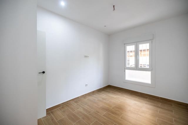 1 soverom Leilighet til salgs i Playa de los Locos, Torrevieja - € 114 500 (Ref: 10032695)