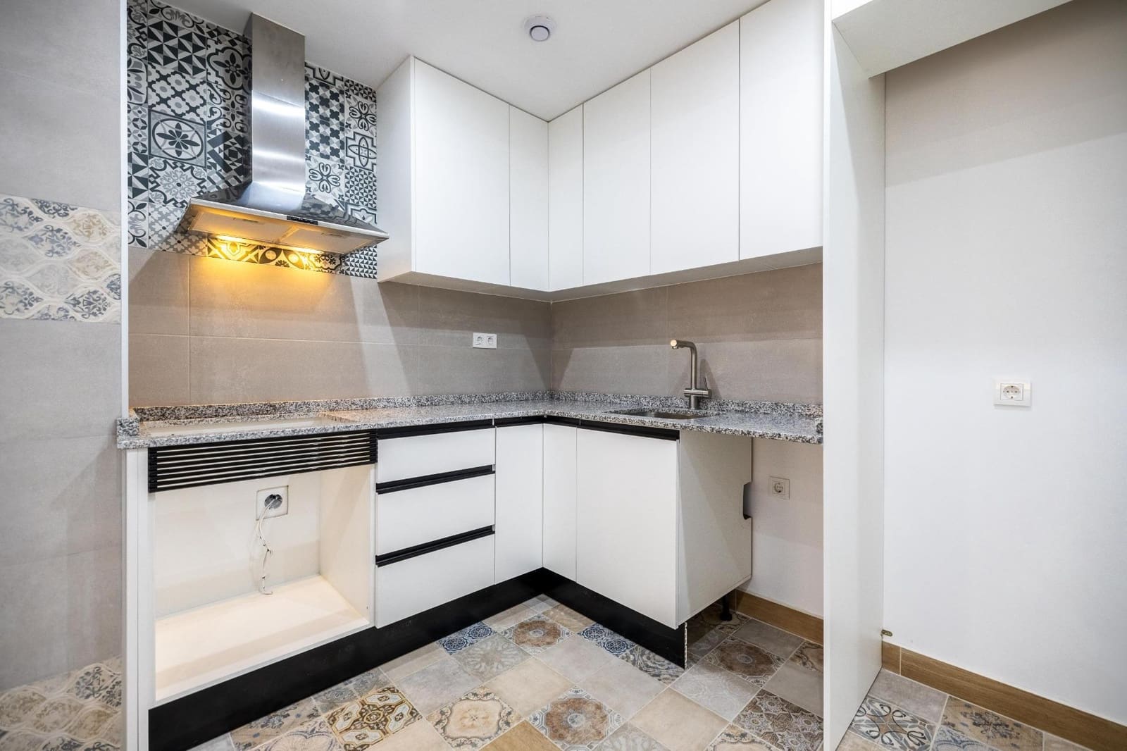 1 Zimmer Apartment zu verkaufen in Torrevieja - 114.500 € (Ref: 10032695)
